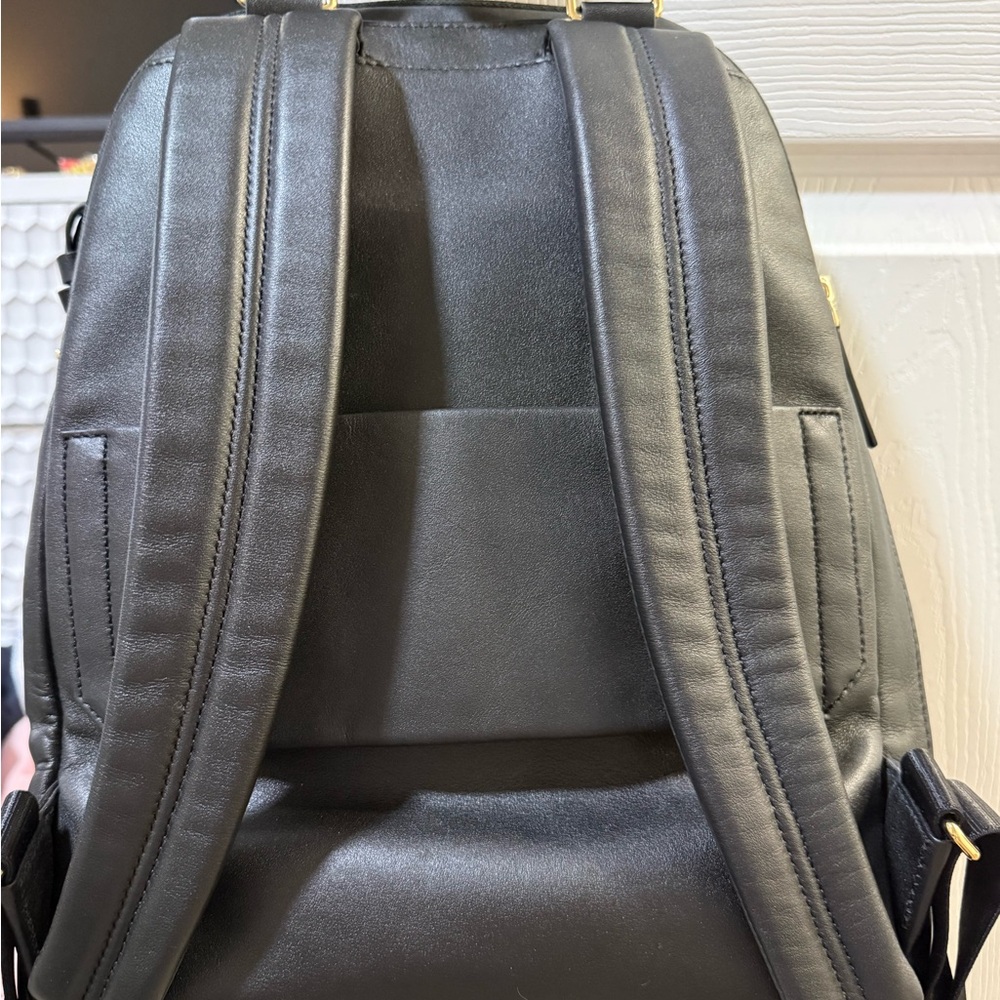 TUMI
Voyageur Hannah Leather Backpack - Picture 8 of 13